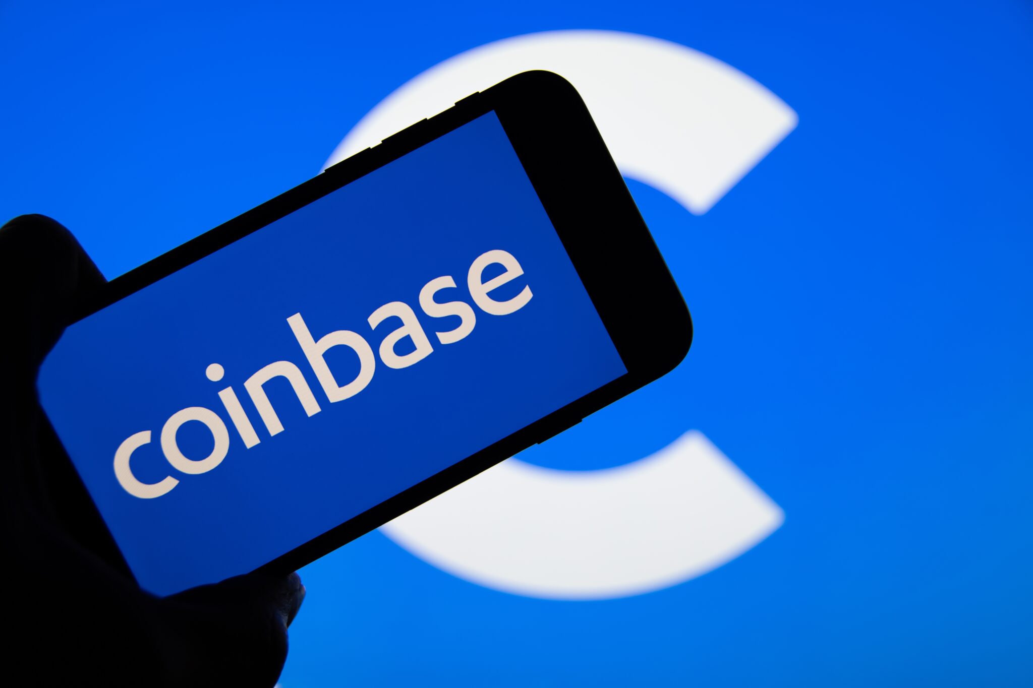 Coinbase CEO Criticizes SEC for Levelling Charges